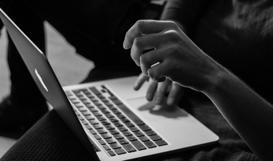 sergey zolkin UeY aTI d unsplash