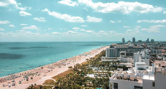 kian lem V YLE LEjOY unsplash