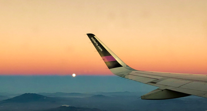 tess broker pAi KJoYReA unsplash