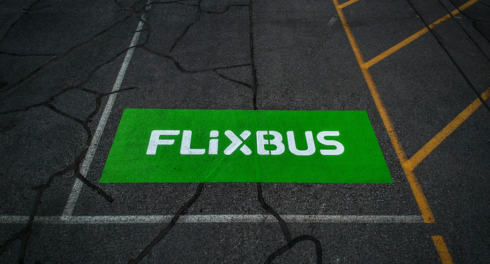 joel tinner QIIAVePoyo unsplash